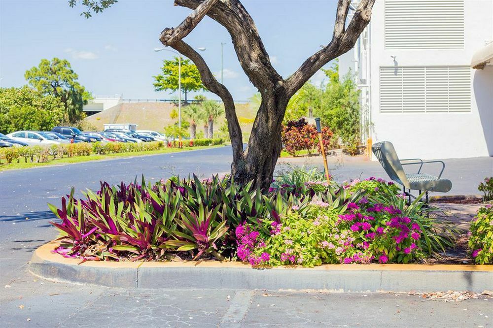 Forum Pompano Beach Exteriér fotografie